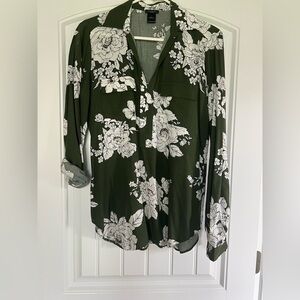 Ann Taylor Green Floral Button Down Shirt
